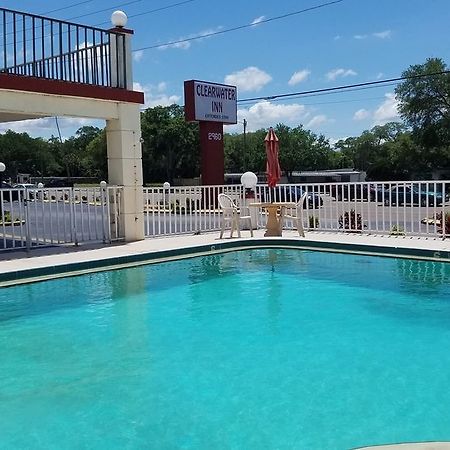 Clearwater Inn セーフティ・ハーバー エクステリア 写真