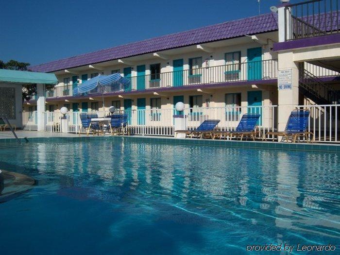 Clearwater Inn セーフティ・ハーバー 設備 写真
